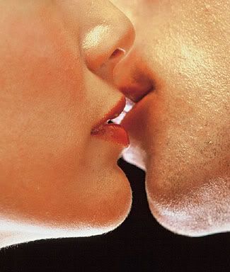 couple kissing huggine photo: Couple Kissing ir3049.jpg