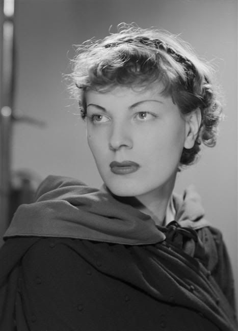 photo junie_astor_005.jpg