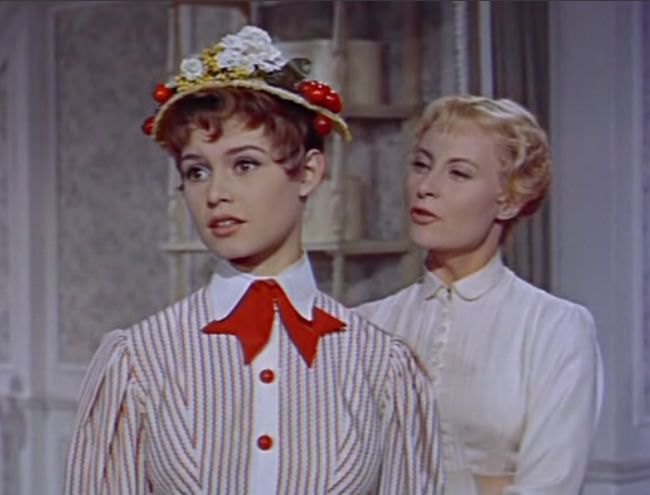 photo brigitte_bardot_grandes_manoeuvre-1.jpg