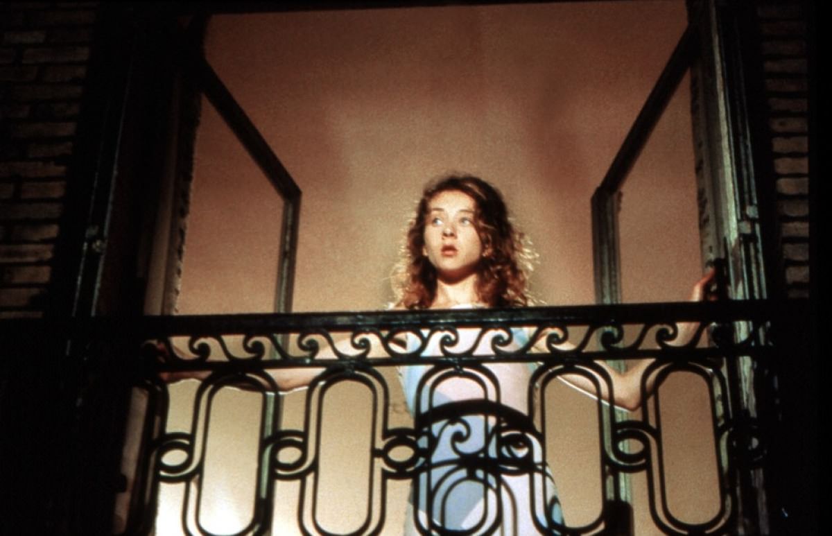 photo gr_captive-4.jpg