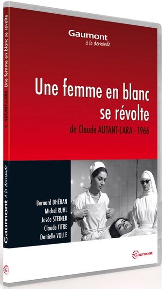photo aff_revolte_femme_blanc-24.jpg