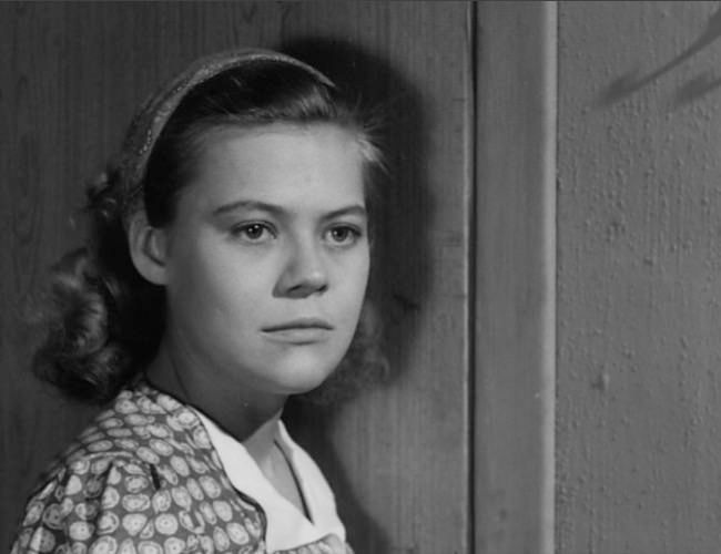 photo Nine-Christine_Jonsson_ville_portuaire-2.jpg