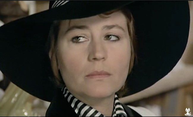 photo elle_cause_plus_03.jpg