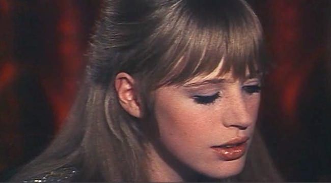 photo Marianne_Faithfull_motocyclette-02.jpg