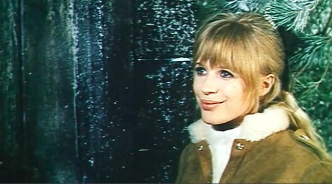 photo Marianne_Faithfull_motocyclette-07.jpg