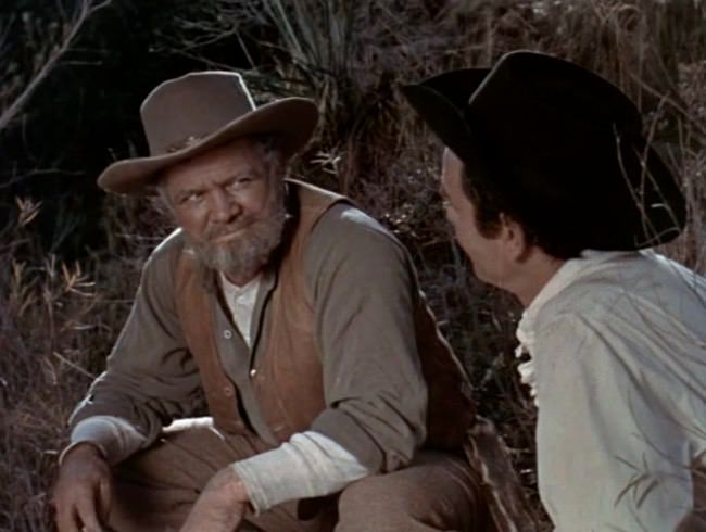 photo caps_5_guns_west-4.jpg