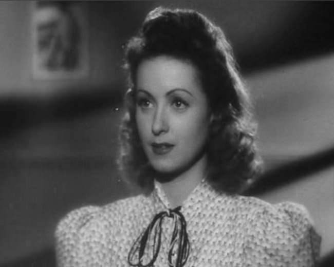 photo danielle_darrieux_premier_rdv-01.jpg