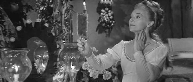 photo 1-Edwige_Feuillere_crime_paie_pas-04.jpg