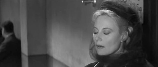 photo 2-michele_morgan_crime_paie_pas-05.jpg