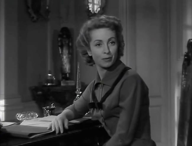 photo Danielle_Darrieux_salaire_peche-2.jpg