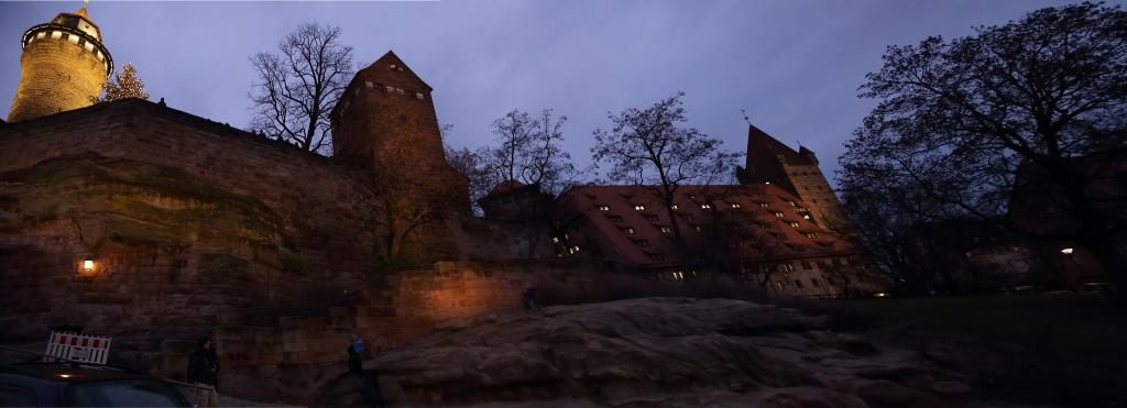  photo Keiser Schloss_zps0jna7xd7.jpg