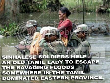 Sri_Lanka_Army_Helping_Tamils_02.jpg