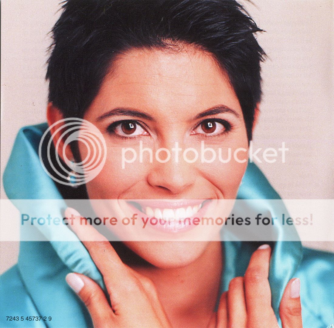  photo vivica__genaux-10.jpg