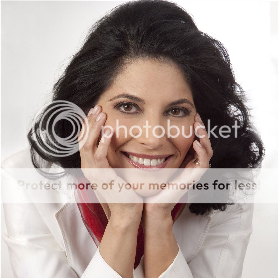  photo vivica__genaux-13.jpg