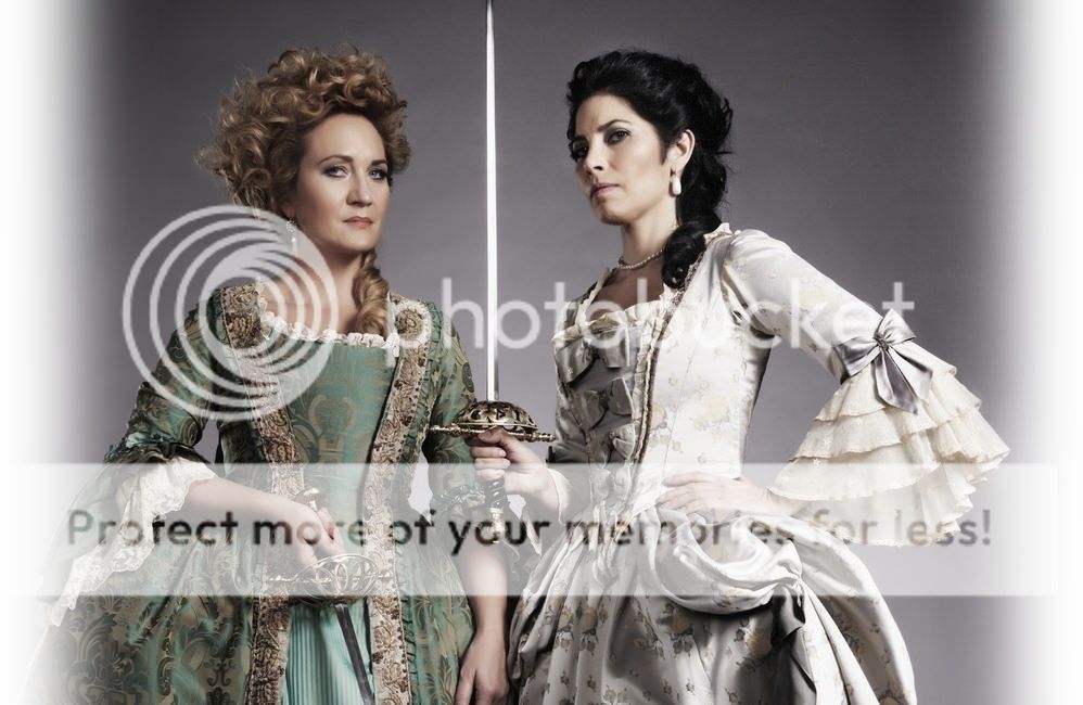  photo vivica__genaux-4.jpg