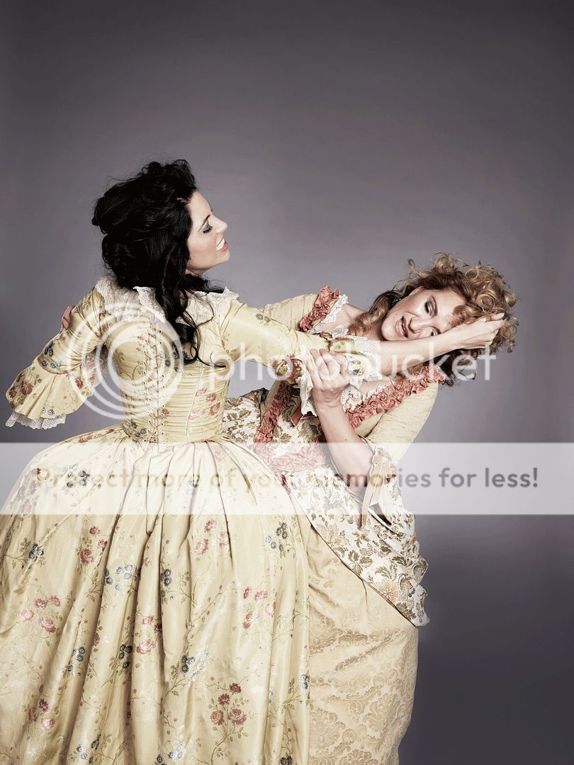  photo vivica__genaux-7.jpg