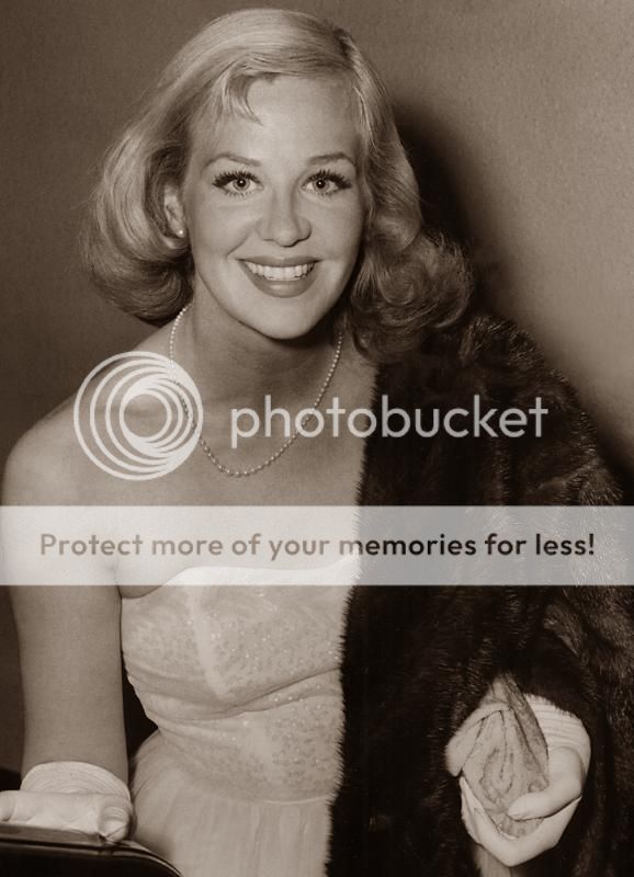  photo hildegard_knef_55.jpg