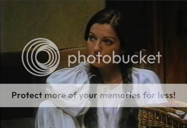  photo cap_chanel_solitaire-4.jpg