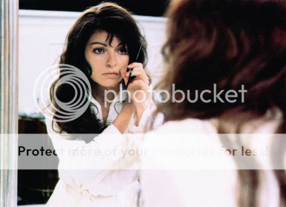  photo gr_chanel_solitaire-2.jpg