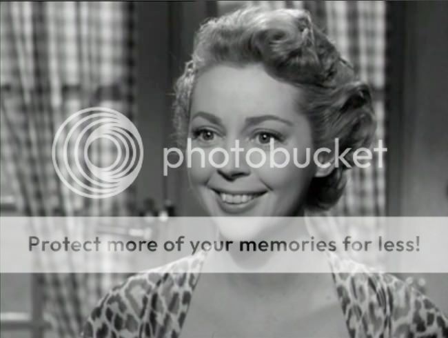  photo Anne_Vernon_rue_estrapade-1.jpg