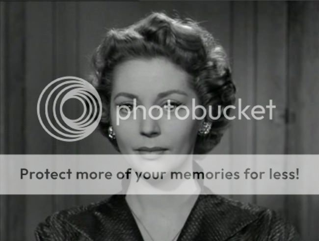  photo Anne_Vernon_rue_estrapade-6.jpg