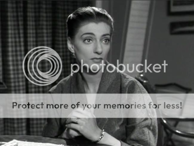  photo Micheline_Dax_rue_estrapade-3.jpg