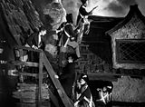 photo double-assassinat-dans-la-rue-morgue-murders-in-the-rue-morgue-1932-2-g.jpg