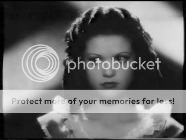  photo simone_simon_cavalcade_amour-3.jpg