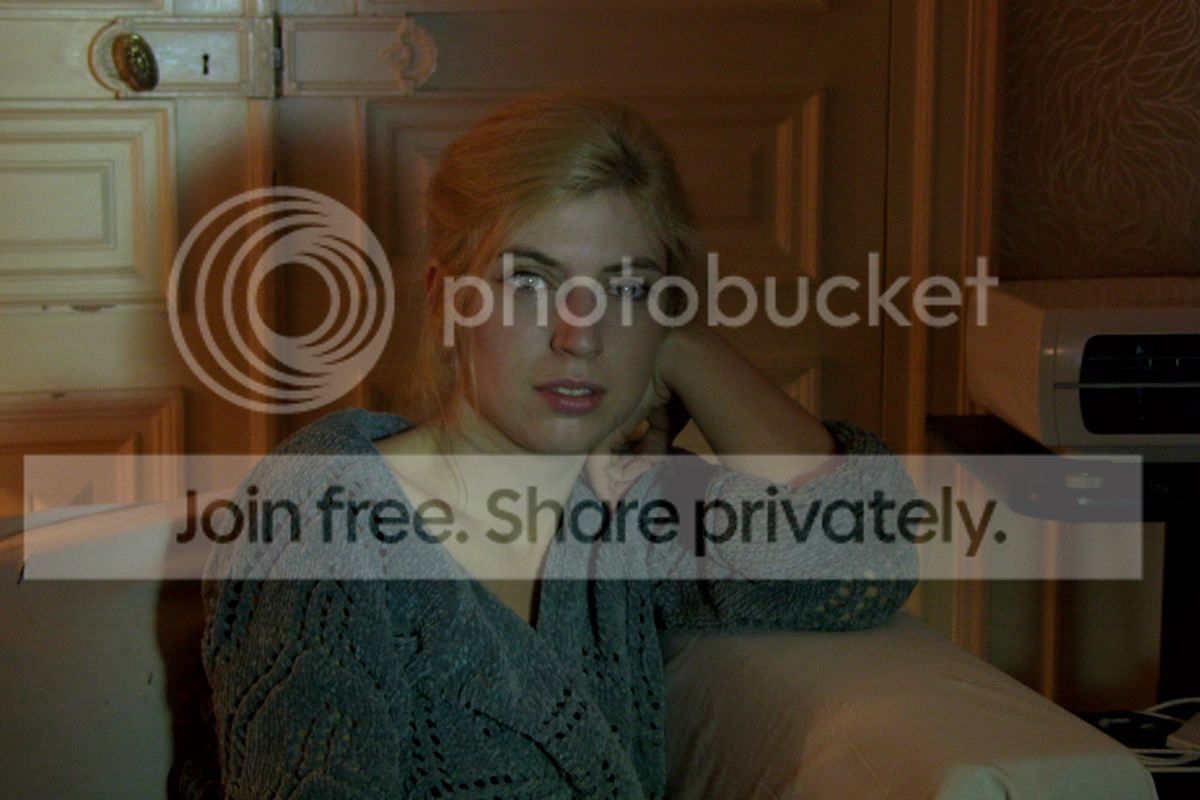  photo gr_fille_nulle part-14.jpg