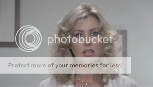  photo Anna-Maria_Rizzoli_prof_plage-03.jpg