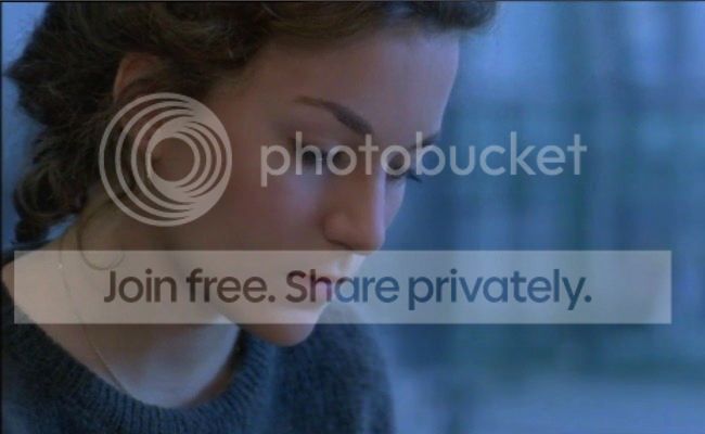 photo Laetitia_Leotard-rouge_gorge-1.jpg